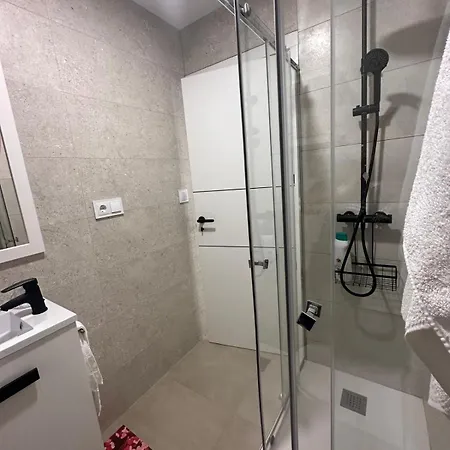 Piso Bedoya Apartman
